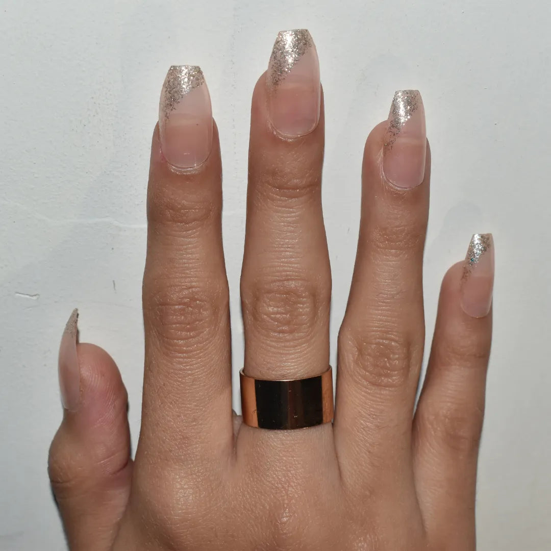 Gold kissed