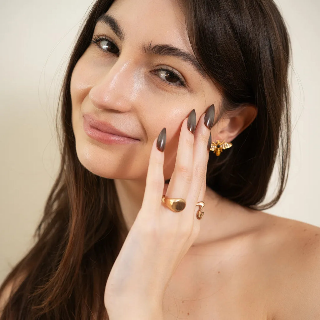 Soul Struck Long almond-shaped brown ombré press-on nails with a glossy gradient finish