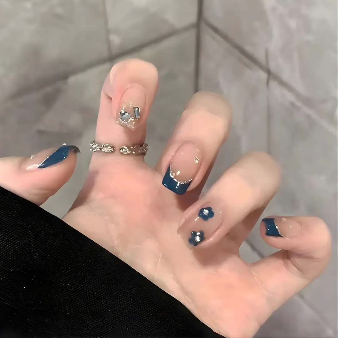 Navy Bloom Z939 soul struck